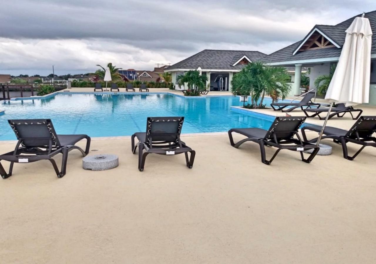 Jamnick Vacation Rentals - Richmond, St Ann, Jamaica オーチョ・リオス エクステリア 写真