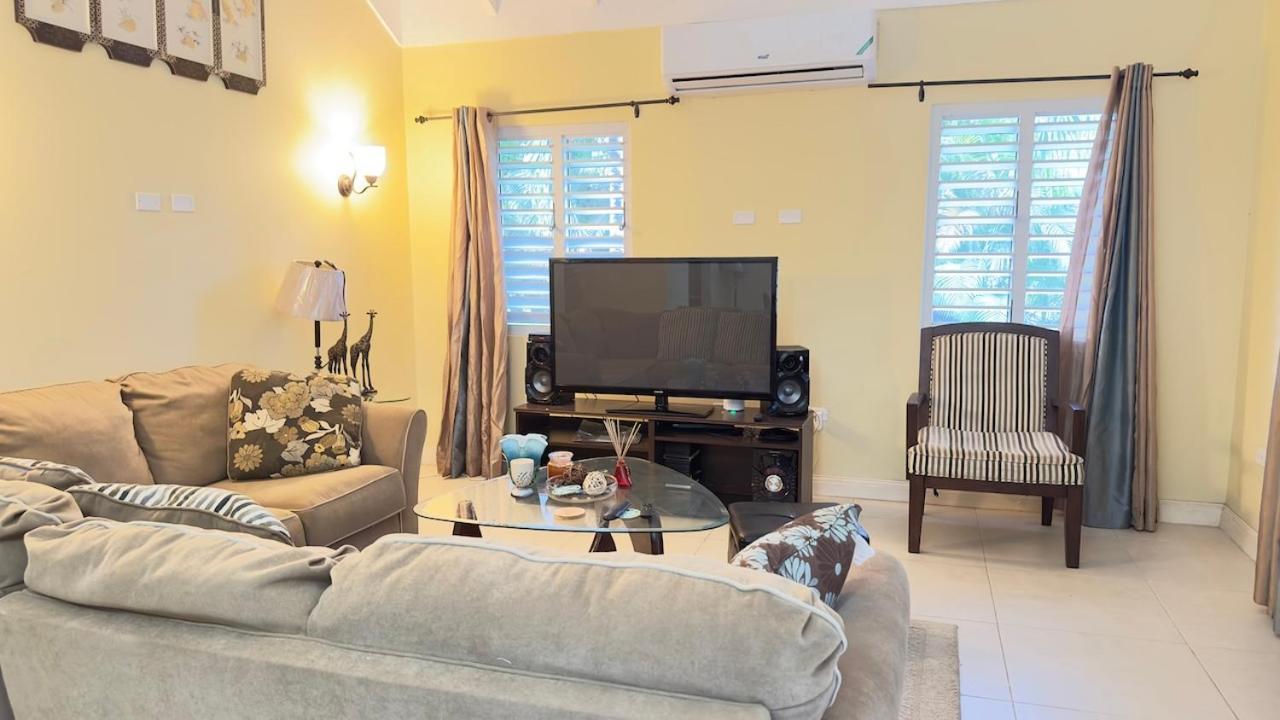 Jamnick Vacation Rentals - Richmond, St Ann, Jamaica オーチョ・リオス 部屋 写真