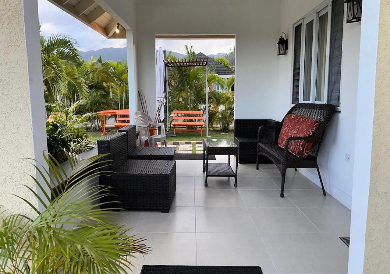 Jamnick Vacation Rentals - Richmond, St Ann, Jamaica オーチョ・リオス 部屋 写真