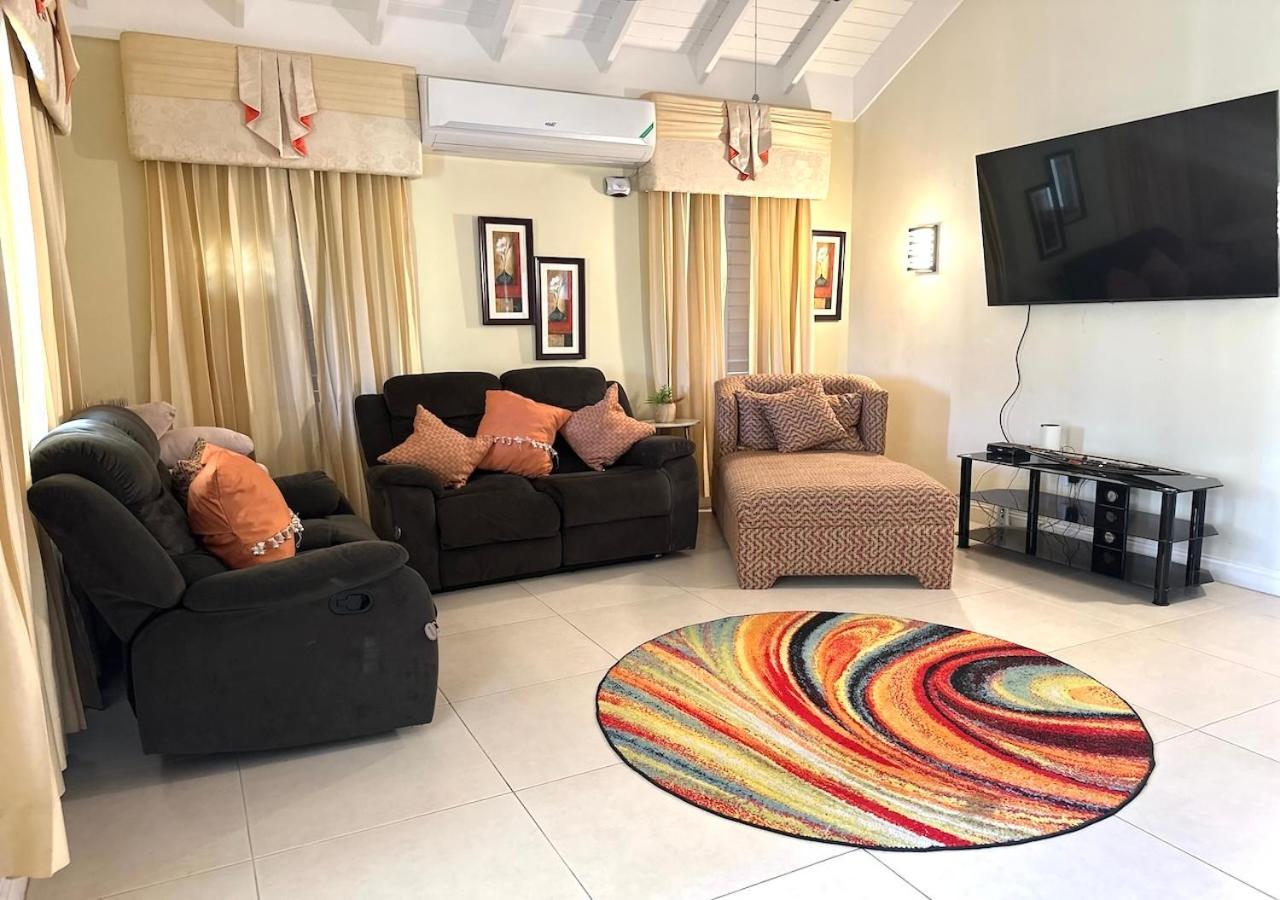 Jamnick Vacation Rentals - Richmond, St Ann, Jamaica オーチョ・リオス 部屋 写真