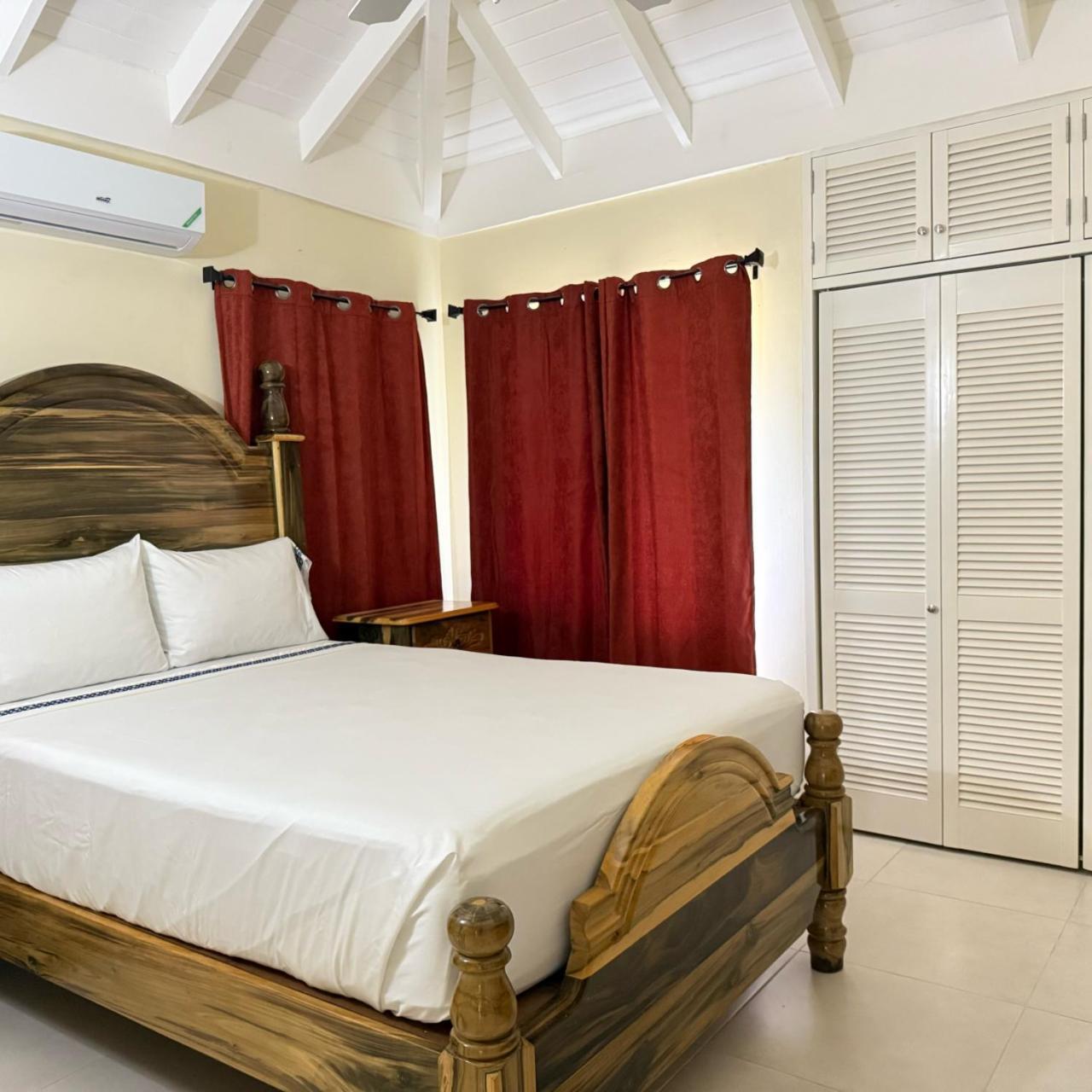 Jamnick Vacation Rentals - Richmond, St Ann, Jamaica オーチョ・リオス 部屋 写真